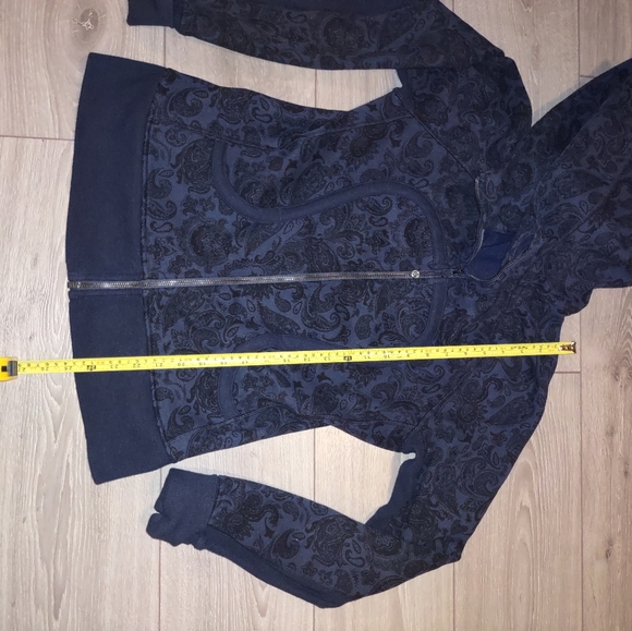 Rare Lululemon scuba hoodie - Picture 10 of 11